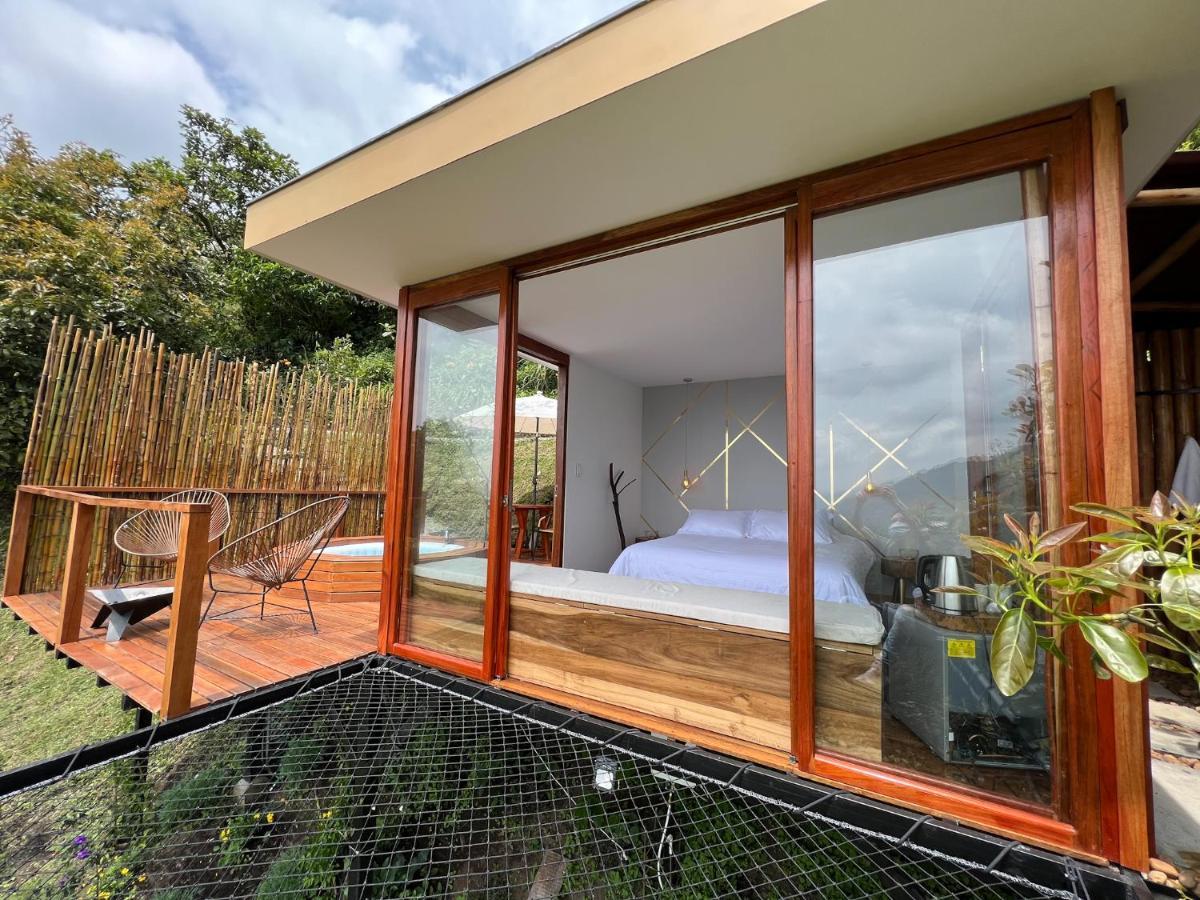 Nazca Glamping Hotel Villamaria Bagian luar foto