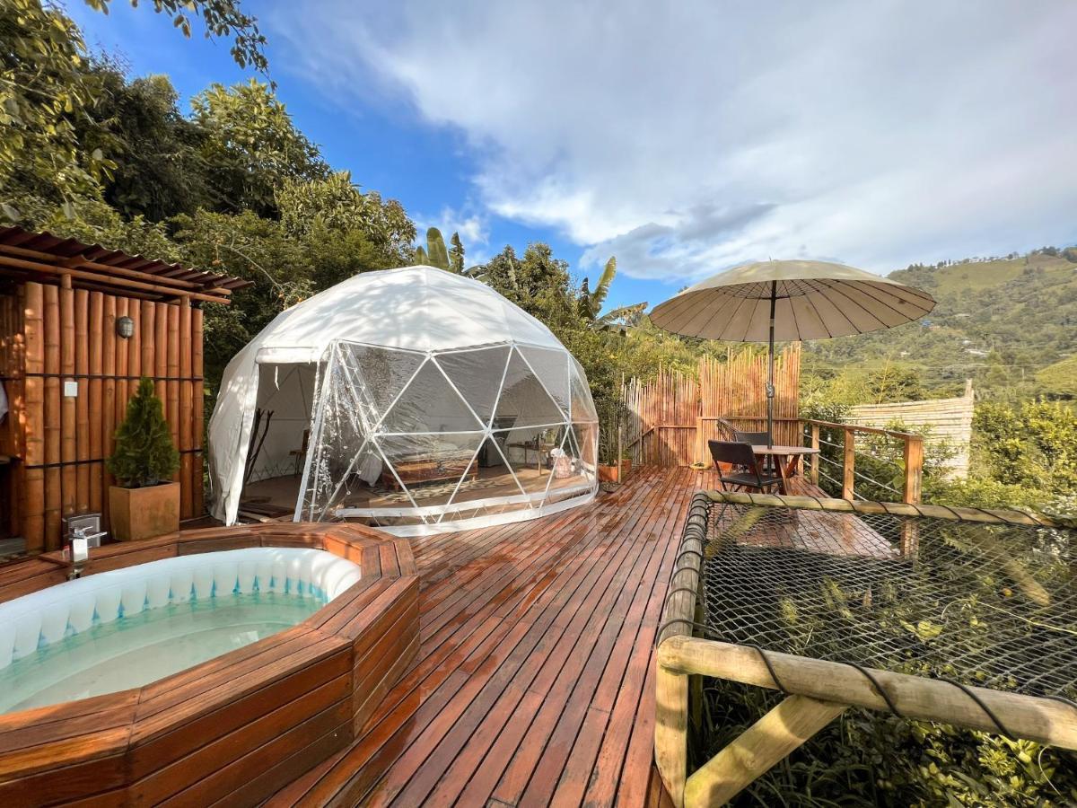 Nazca Glamping Hotel Villamaria Bagian luar foto